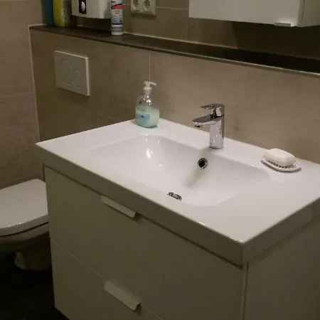 Top Central Appartment/koln *
